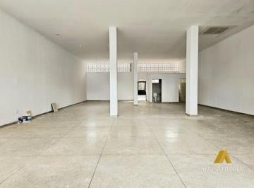 151484_8e34026f-bcec-491e-8e51-f8772b8ec580_lg.jpg · Rua Babaçu - LOJA DE 500m² SENDO 250m² TÉRREO, 250m² SUBSOLO PARA DEPOSITO.