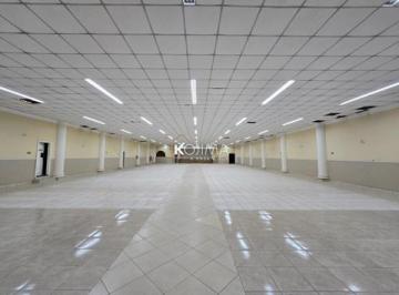 151355_a35968af-5843-4fcc-bff6-336834f69887_lg.jpg · C 6 - Alugo Loja Comercial de 1250m² no Centro de Taguatinga