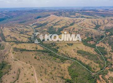 126108_37a3660f-95ef-4c2f-ae55-7cceb0c05eff_2x.jpg · área rural - Fazenda com 225 h. Formada com Nascentes Preservadas. 3 km de estrada de chão.