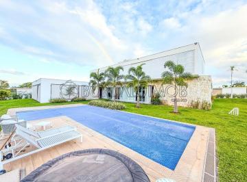 151487_40ec1e24-e443-4f54-999c-ddab9e8bdfc9_2x.jpg · SMPW Quadra 15 - Casa com 5 Quartos 3 Suites Piscina na Quadra 15 do PARK WAY