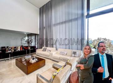 148784_83994975-3fcf-47f0-b0e3-e02aeba66b74_2x.jpg · SMPW Quadra 22 -  CASA COM 5 SUÍTES PISCINA ACEITA FINANCIAMENTO ESTUDA PERMUTA