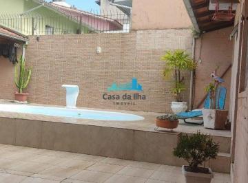 3709_i1vTcGv3_370968418fb648cee.jpg · Casa de 3 quartos mais edícula no Bela Vista
