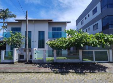 Casa · 108m² · 2 Quartos · 2 Vagas · Sobrado à venda na Praia do Sonho, Palhoça/SC