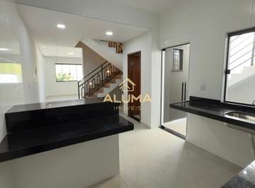 Casa · 125m² · 3 Quartos · 2 Vagas · Casa