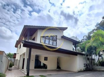 Casa · 472m² · 2 Vagas · Casa com 4 suítes, 2 vagas de garagem cobertas em Alphaville