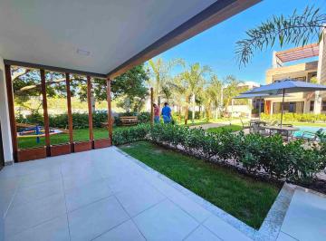 Apartamento · 95m² · 3 Quartos · 2 Vagas · Apartamento de Luxo à Venda em Itacimirim, Camaçari-BA: 3 Quartos, 3 Suítes, 1 Sala, 4 Banheiros, 2 