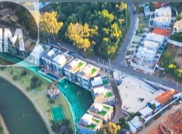 Apartamento · 150m² · 4 Quartos · 2 Vagas · Cobertura de Alto Padrão em Atibaia: Sua Vista Cinematográfica da Pedra Grande Espera!