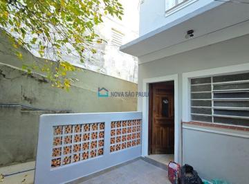 Casa · 222m² · 4 Quartos · 1 Vaga · Terreno 10x34 com 3 casas, próximo ao Metrô Saúde.