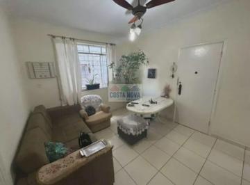 Apartamento · 60m² · 2 Quartos · 1 Vaga · Apartamento com 2 dormitórios, ar e planejados no Campo Grande. Ótima localização