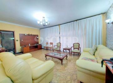 Casa · 174m² · 3 Quartos · 3 Vagas · Casa para venda de 174,00m² útil, com 3 quartos no Jardim Itacolomi !