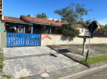 Casa · 260m² · 4 Quartos · 5 Vagas · Casa em Avenida Julinha - Jamaica (Praia) - Itanhaém/SP