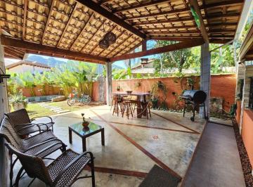 Casa · 232m² · 3 Quartos · Casa à venda - no Horto Florestal