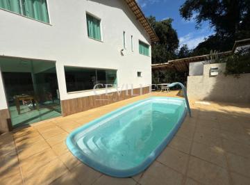 Casa · 444m² · 10 Quartos · 3 Vagas · Casa com 10 quartos, sendo 04 suítes em condomínio