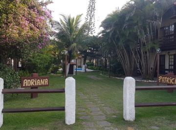 Apartamento de 2 quartos, Cabo Frio · Apto. Térreo c/ 2 Qtos. c/ Churrasqueira e Piscina