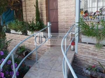 Casa · 157m² · 6 Quartos · 1 Vaga · Bela Casa Térrea com 6 dormitórios na Vila Manchester