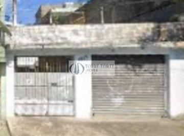 Casa · 110m² · 2 Quartos · 2 Vagas · Casa individual com 2 dormitorios 2 vagas de garagem em Itaquera