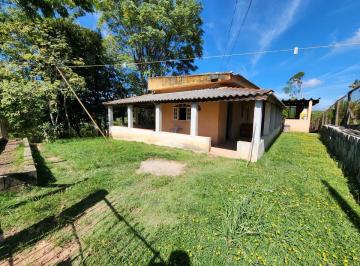 Rural de 3 quartos, Biritiba-Mirim · Chácara com casa de laje em Biritiba Mirim