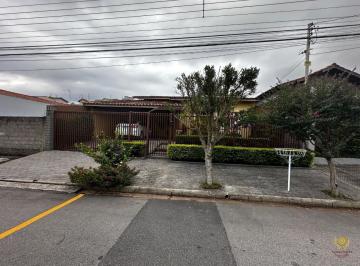 Foto 01 · Casa à venda em Bragança Paulista-SP, Jardim Sevilha, 3 quartos, 1 suíte, 2 salas, 4 banheiros, 2 va