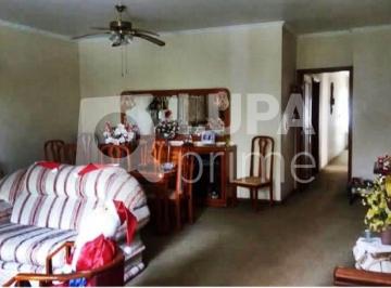 Casa · 326m² · 4 Quartos · 10 Vagas · CASA COM 4 QUARTOS E 10 VAGAS DE GARAGEM À VENDA NO TREMEMBÉ