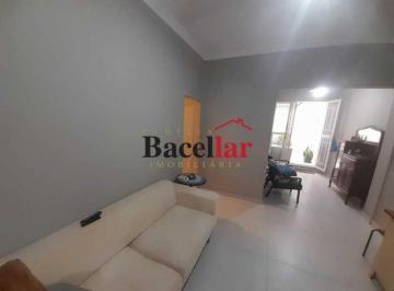 Apartamento · 95m² · 3 Quartos · Apartamento com Área Privativa : / Residencial / Copacabana
