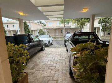 Casa · 220m² · 4 Quartos · 4 Vagas · Condomínio com 4 quartos à venda em Demarchi - SP