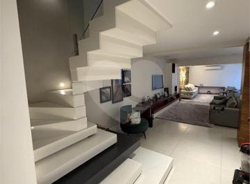 Casa · 220m² · 4 Quartos · 4 Vagas · Condomínio com 4 quartos à venda em Demarchi - SP