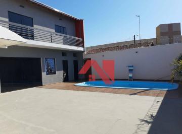 Casa · 140m² · 2 Quartos · 7 Vagas · Sobrado em Jardim Ipê II, Mogi Guaçu/SP de 140m² 2 quartos à venda por R$ 400.000,00