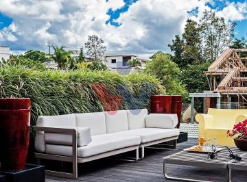 Casa · 452m² · 3 Quartos · 5 Vagas · Casa em Santo Inácio, Curitiba/PR de 452m² 3 quartos à venda por R$ 4.390.000,00