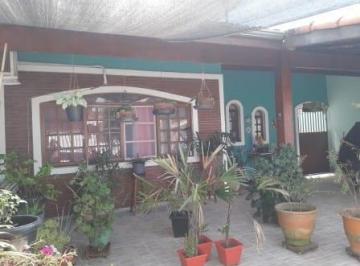 Casa · 225m² · 3 Quartos · 3 Vagas · Casa à venda 3 Quartos, 1 Suite, 3 Vagas, 350M², Crispim, Pindamonhangaba - SP