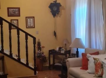 Casa · 158m² · 3 Quartos · 2 Vagas · Casa à venda 3 Quartos, 1 Suite, 2 Vagas, 204M², Jardim Rosely, Pindamonhangaba - SP