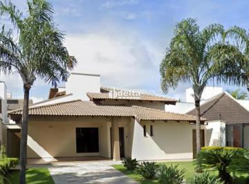 Casa · 420m² · 3 Quartos · 4 Vagas · Casa disponível para venda no bairro Jardim Karaíba em Uberlândia MG