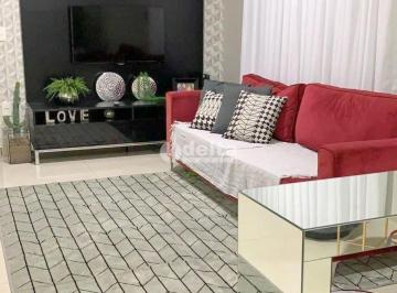 NULL · Casa disponível para venda no bairro Alto Umuarama em Uberlândia-MG