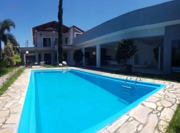 Casa · 485m² · 5 Quartos · 4 Vagas · Sobrado com 5 Dormitórios, sauna e Piscina no Bairoo Jardim Doutor Lessa