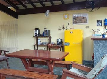 Casa · 150m² · 3 Quartos · 2 Vagas · Casa à venda 3 Quartos, 1 Suite, 2 Vagas, 195M², Mombaça, Pindamonhangaba - SP