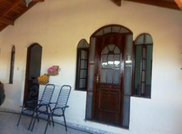 Casa · 178m² · 3 Quartos · 4 Vagas · Casa à venda 3 Quartos, 1 Suite, 4 Vagas, 267.35M², Santana, Pindamonhangaba - SP