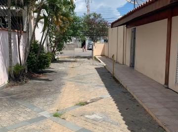 Casa · 365m² · 10 Vagas · Amplo Imóvel Comercial à Venda e Locação no São Benedito – Ideal para Consultórios, Escritórios e Ma