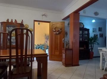 Casa · 157m² · 4 Quartos · Casa à venda 4 Quartos, 1 Suite, 250M², Esplanada Independência, Taubaté - SP