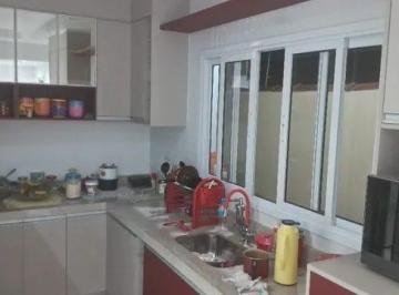 Casa · 215m² · 3 Quartos · 3 Vagas · Casa à venda 3 Quartos, 1 Suite, 3 Vagas, 300M², Santana, Pindamonhangaba - SP