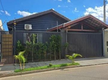 Casa · 200m² · 3 Quartos · 4 Vagas · Casa à venda 3 Quartos, 1 Suite, 4 Vagas, 300M², Jardim Oásis, Taubaté - SP