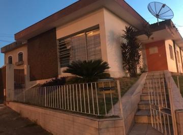 Casa · 197m² · 3 Quartos · 1 Vaga · Casa à venda 3 Quartos, 1 Suite, 1 Vaga, 197.7M², Jardim Boa Vista, Pindamonhangaba - SP