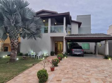 Casa · 360m² · 4 Quartos · 4 Vagas · Magnífica Casa no Condomínio Reserva dos Lagos: Espaços Amplos, Acabamentos de Alto Padrão e Vista Ú