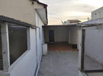 Casa · 130m² · 2 Quartos · 2 Vagas · Casa à venda 2 Quartos, 2 Vagas, 300M², Vila Jaboticabeira, Taubaté - SP