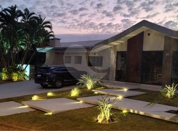 Casa · 256m² · 3 Quartos · 10 Vagas · Casa térrea com 3 quartos à venda em Centro - SP