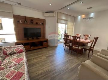 Apartamento · 85m² · 3 Quartos · 2 Vagas · Apartamento à venda Praia da Enseada Guarujá à 250m da praia
