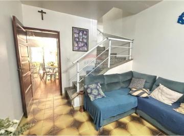 Casa · 112m² · 2 Quartos · 1 Vaga · "Encantadora Casa à Venda na Rua Guarulhos, SP!"