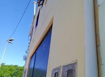 img0 · Casa com 4 Quarto(s) e 4 banheiro(s) para Alugar, 1000 m² por R$ 2800 / Mês