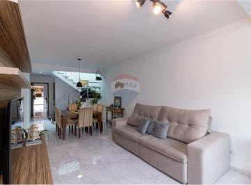 Casa · 140m² · 3 Quartos · 3 Vagas · Sobrado à Venda no Parque São Domingos Zona Oeste de São Paulo com 3 dormitórios sendo 1 suíte com 1