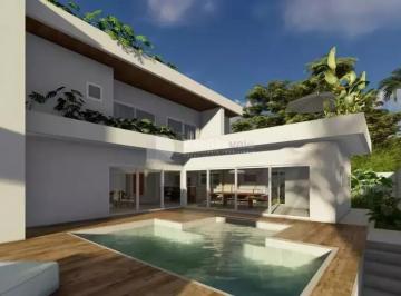 Casa · 500m² · 4 Quartos · 4 Vagas · NA OBRA: Sobrado Urbanova 500 m² p/ acabamento