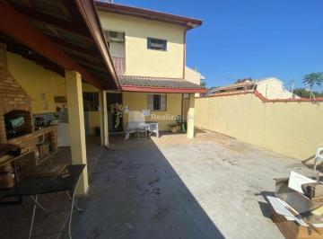 Casa · 180m² · 4 Quartos · 3 Vagas · Sobrado à venda em Taubaté, Esplanada Independência, com 4 quartos, com 180 m²