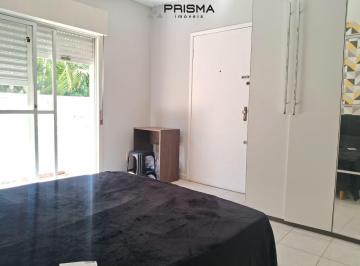 Apartamento · 34m² · 1 Quarto · Kitnet reformada e mobiliada no bairro Centro em Santa Maria